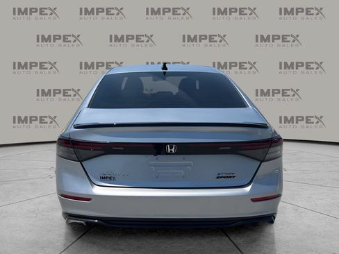 Used 2025 Honda Accord Sport image 4