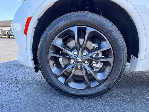 Used 2025 Dodge Durango GT AWD/4WD image 10