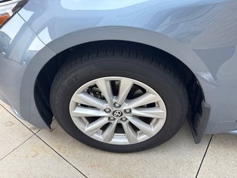 Used 2025 Toyota Corolla LE w/ LE Premium Package AWD/4WD image 12
