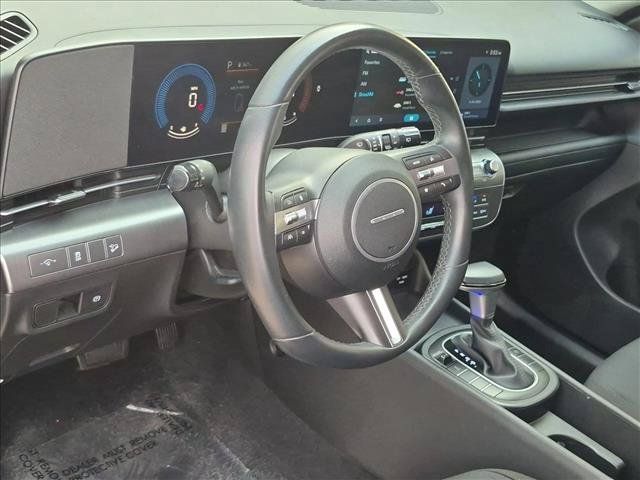 Used 2025 Hyundai Kona SEL AWD/4WD image 10