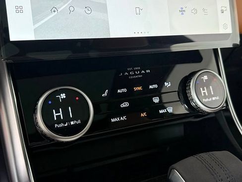 New 2024 Jaguar XF R-Dynamic SE AWD/4WD image 33