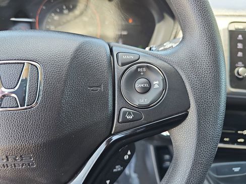 Used 2022 Honda HR-V EX image 17