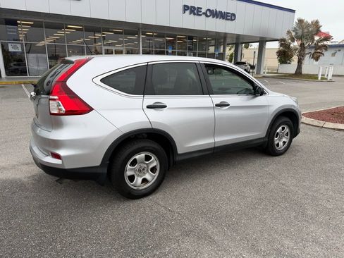 Used 2016 Honda CR-V LX image 3
