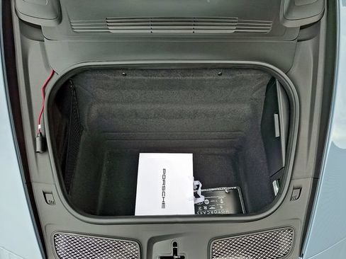 Certified 2024 Porsche 911 GT3 RS RWD image 29
