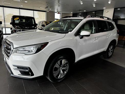 Used 2022 Subaru Ascent Premium w/ Convenience Package AWD/4WD image 2