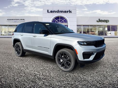 New 2025 Jeep Grand Cherokee Limited image 1