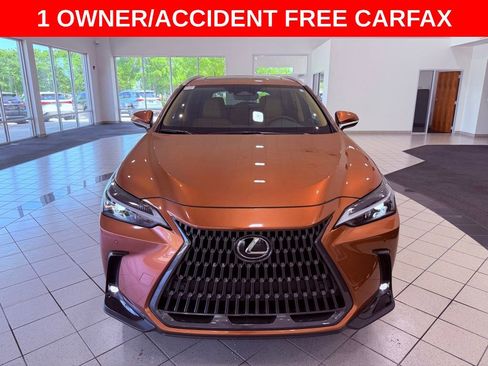 Used 2025 Lexus NX 250 FWD w/ Premium Package image 2