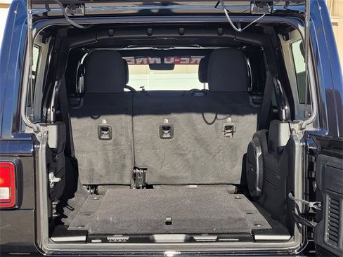 Used 2021 Jeep Wrangler Unlimited Sport image 9