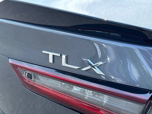 Used 2022 Acura TLX w/ A-SPEC Pkg FWD image 10