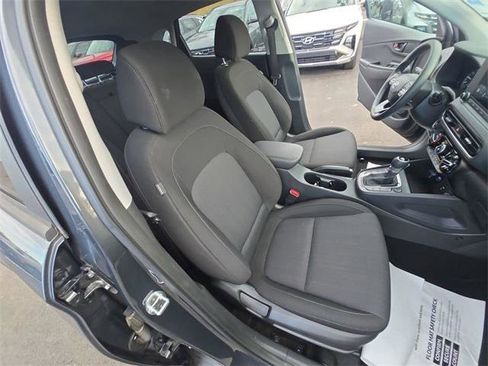 Certified 2022 Hyundai Kona SEL image 24