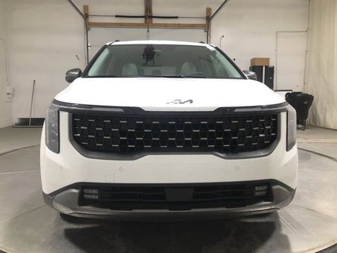 New 2026 Kia Carnival SX image 2