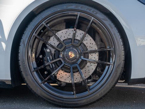 Certified 2023 Porsche 911 Carrera GTS image 13