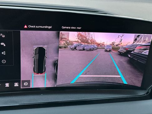 New 2025 Audi Q6 e-tron Premium image 19