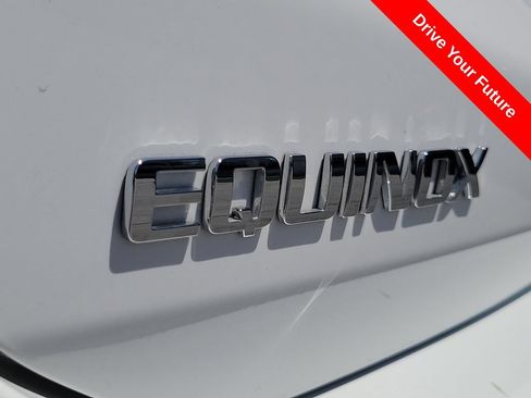 Used 2024 Chevrolet Equinox LT AWD/4WD image 24