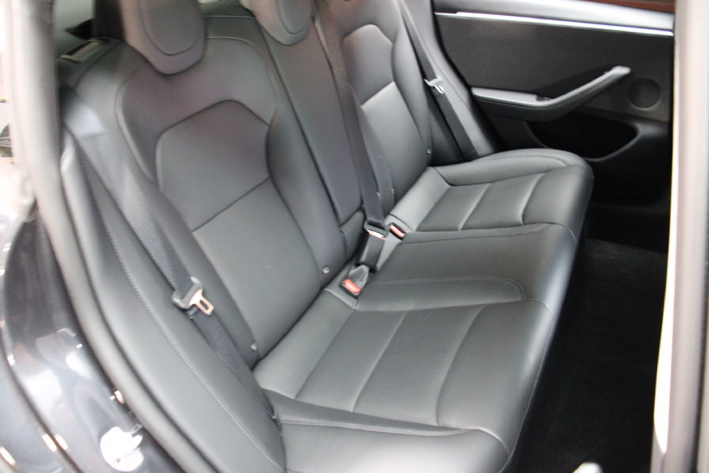 Used 2025 Tesla Model 3 Long Range RWD image 11