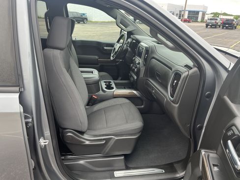 Used 2021 Chevrolet Silverado 1500 LT Trail Boss w/ Bed Protection Package AWD/4WD image 17