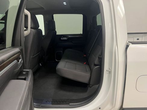 Used 2025 Chevrolet Silverado 2500 LT w/ Convenience Package AWD/4WD image 31