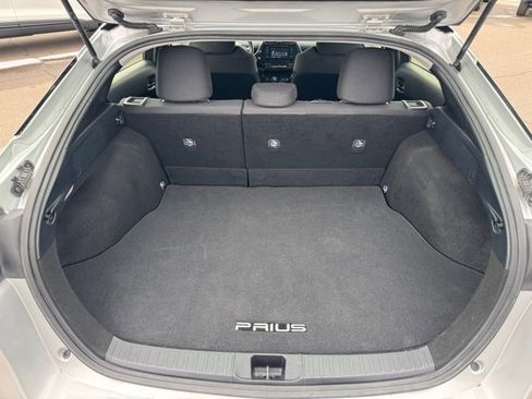 Used 2018 Toyota Prius Two w/ Prius Two Safety Plus Package image 31