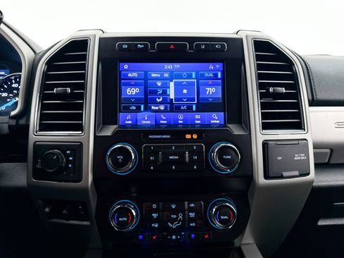 Used 2020 Ford F250 Lariat AWD/4WD image 25