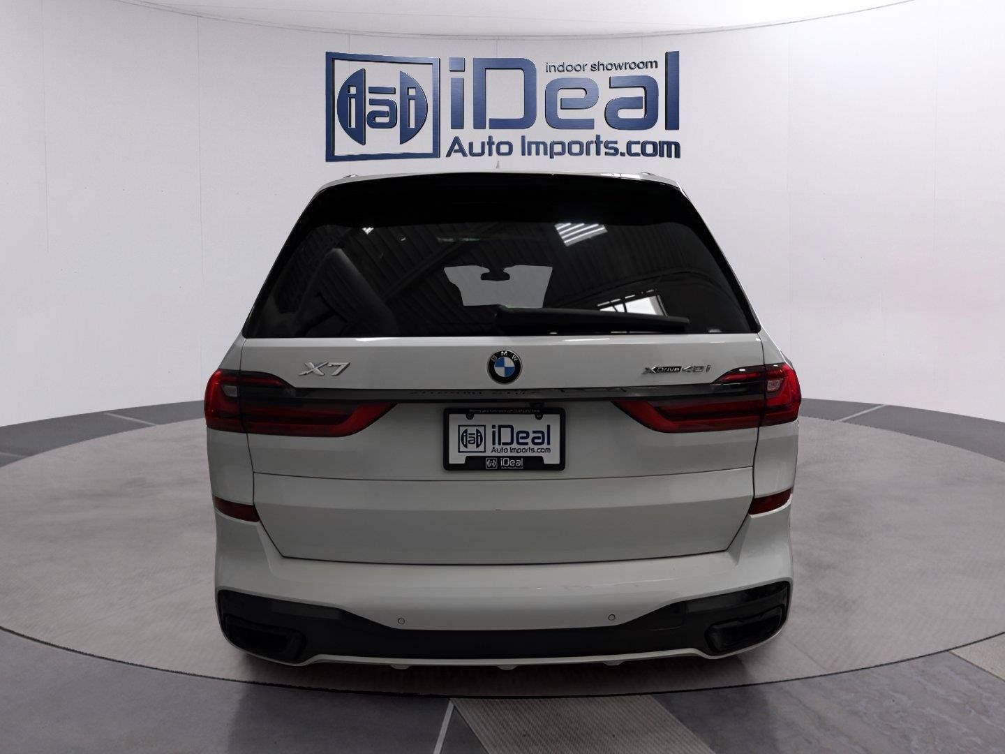 Used 2020 BMW X7 xDrive40i w/ M Sport Package AWD/4WD image 4