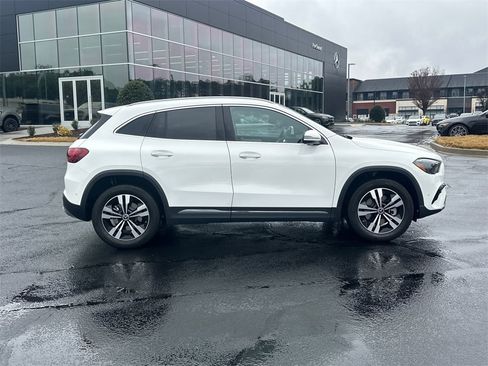 Certified 2026 Mercedes-Benz GLA 250 image 8