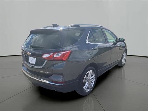 Used 2019 Chevrolet Equinox Premier image 5
