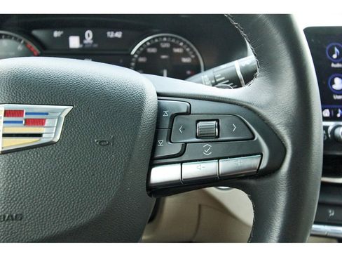 Used 2022 Cadillac CT4 Luxury w/ Sun And Sound Package image 16