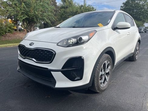 Used 2020 Kia Sportage LX image 7