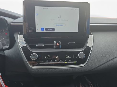 Used 2024 Toyota Corolla LE FWD image 19