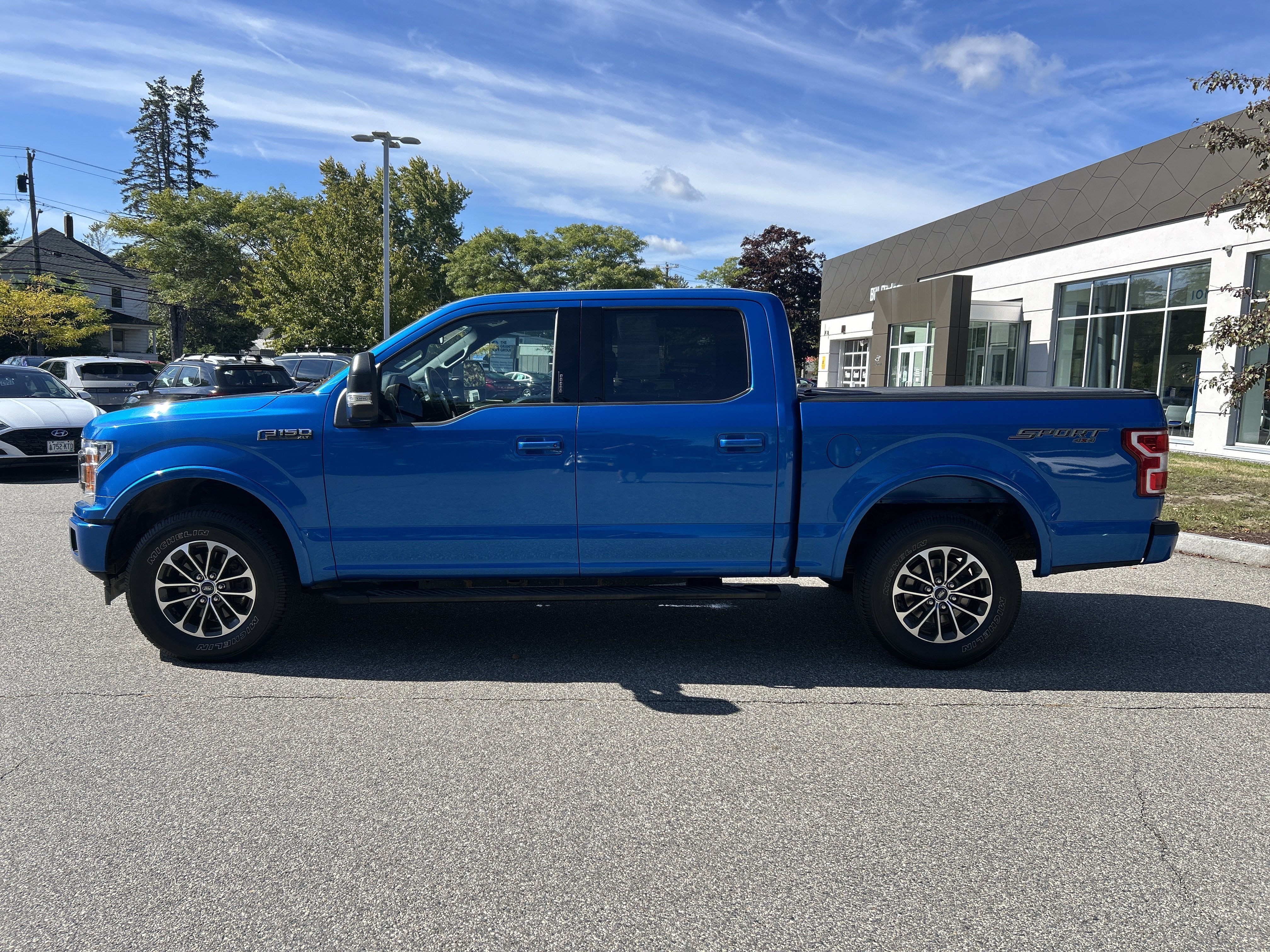 Used 2020 Ford F150 XLT w/ Equipment Group 302A Luxury AWD/4WD image 8