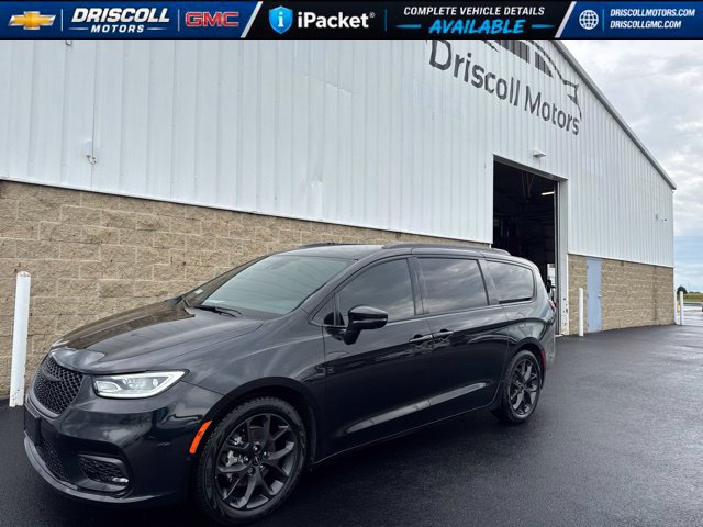 Used 2022 Chrysler Pacifica Limited w/ Uconnect Theater Family Group FWD image 1