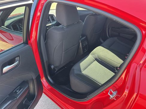 Used 2022 Dodge Charger SXT w/ Blacktop Package image 7