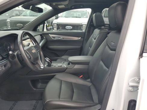 Used 2021 Cadillac XT6 Luxury image 18