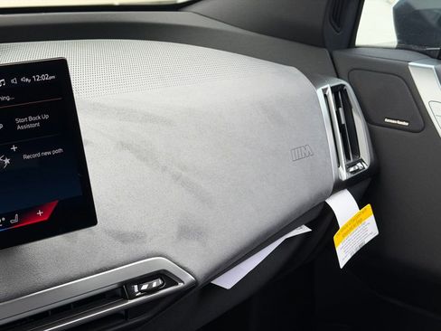 New 2026 BMW iX xDrive45 w/ M Sport Package image 35