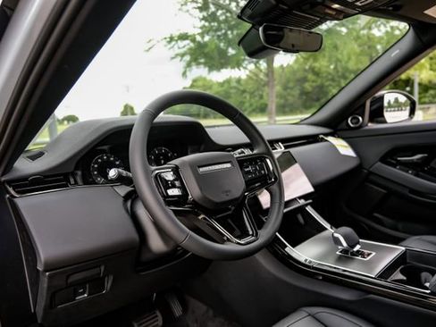 New 2026 Land Rover Range Rover Evoque S AWD/4WD image 2