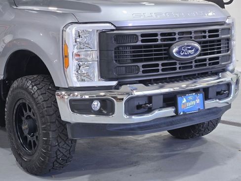 Used 2024 Ford F250 XL w/ XL Off-Road Package image 2