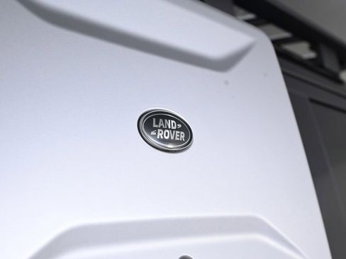 Used 2023 Land Rover Defender 110 X image 20