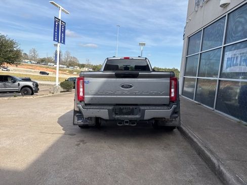 Used 2024 Ford F350 XL image 6