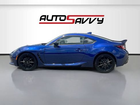 Used 2025 Toyota GR86 Premium w/ ALL Weather Mat Package (TMS) RWD image 4