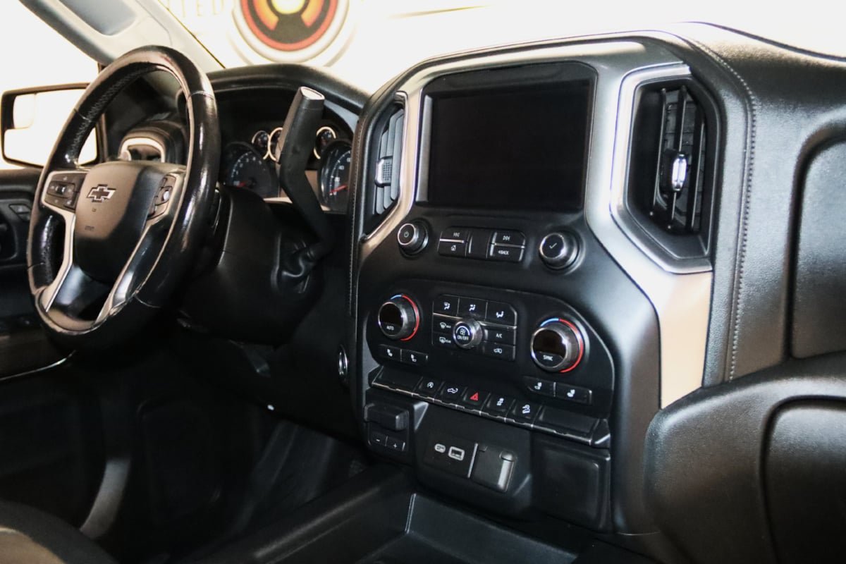 Used 2019 Chevrolet Silverado 1500 RST AWD/4WD image 67