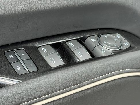 Certified 2024 Cadillac Escalade Sport w/ Touring Package AWD/4WD image 20