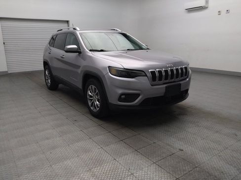 Used 2021 Jeep Cherokee Latitude Plus FWD image 13