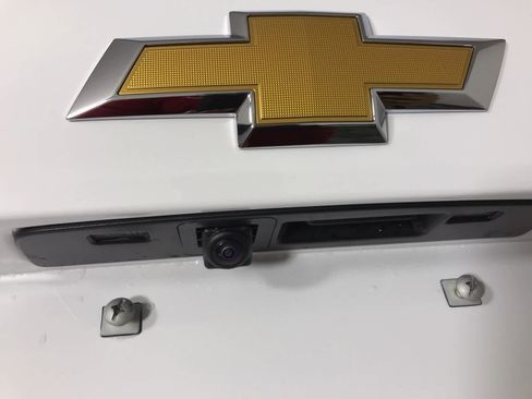 New 2026 Chevrolet Trax LT image 13