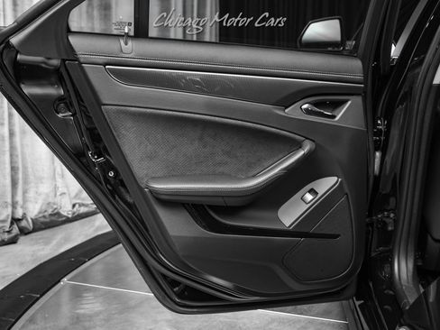 Used 2012 Cadillac CTS V RWD image 32