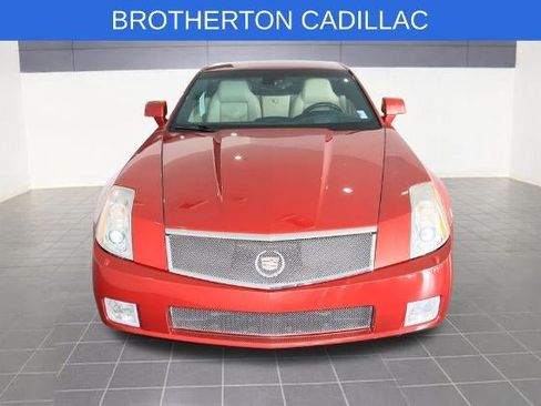 Used 2008 Cadillac XLR V RWD image 10