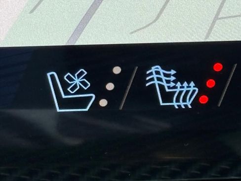 New 2026 Chevrolet Traverse High Country w/ LPO, Floor Liner Package image 20