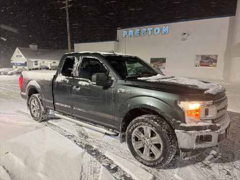 Used 2018 Ford F150 XLT w/ Equipment Group 302A Luxury image 2