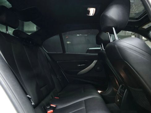 Used 2017 BMW 340i xDrive Sedan image 30