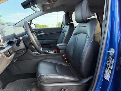 Used 2025 Kia Sportage EX AWD/4WD image 14
