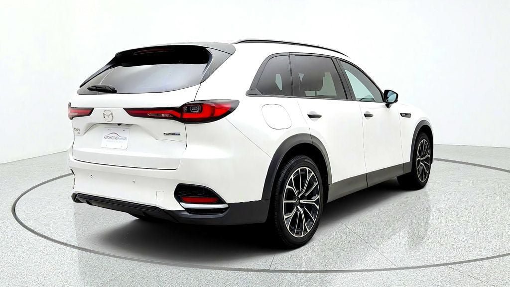 Used 2025 MAZDA CX-70 Plug-In Hybrid w/ Premium Plus AWD/4WD image 5